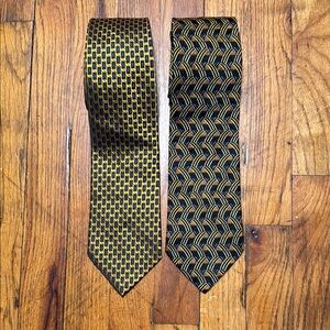 ERMENEGILDO ZEGNA Men's 100% Silk‎ 2 Tie Bundle Black Gold Abstract Pattern